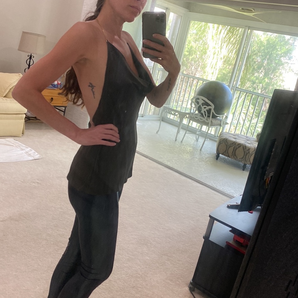 Cushnie olive green silk halter with gold chain